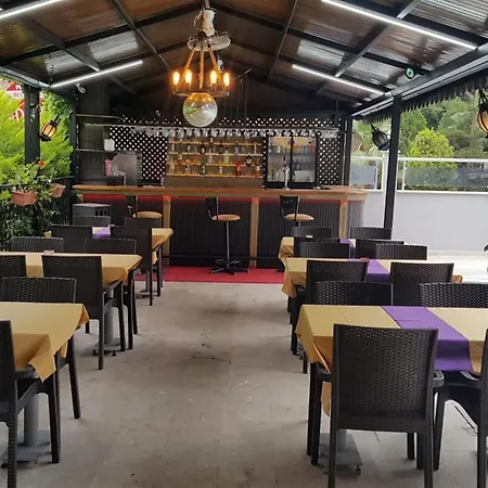 호텔 Yaman Life 알란야