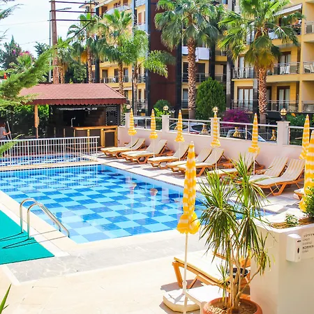 Yaman Life Hotel