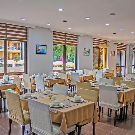 Yaman Life Hotel
