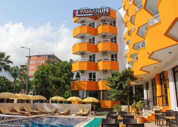 Yaman Life Hotel
